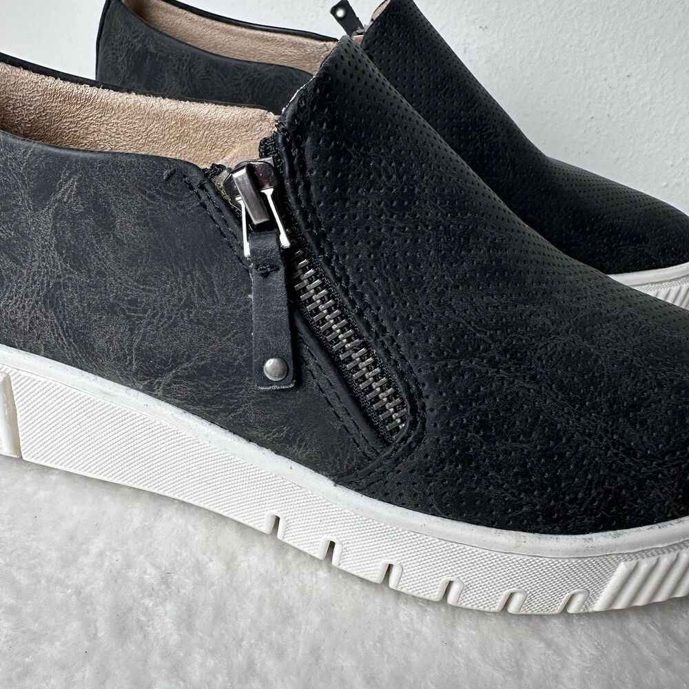 Soul Naturalizer Turner Slip-on Sneakers Women's Black FauxLeather Shoe- 7 WIDE - Picture 3 of 16